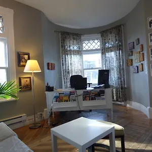 Amerik Inn